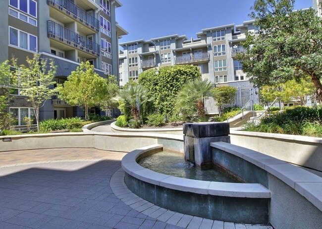 Building Photo - 5425 DeMarcus Blvd Unit 416