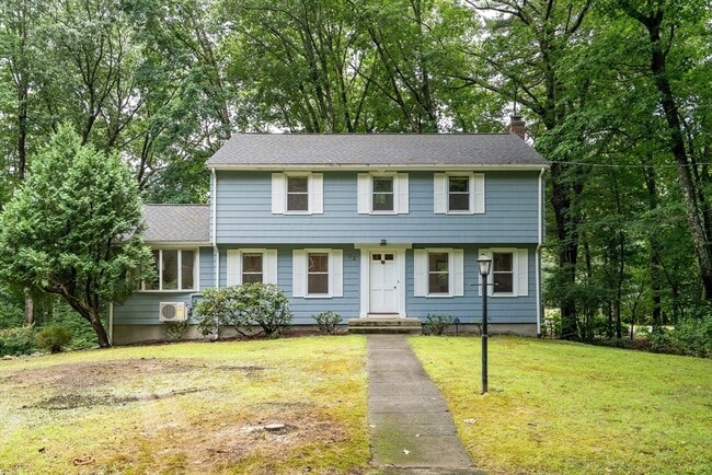 Building Photo - 32 Dewey Rd Rental