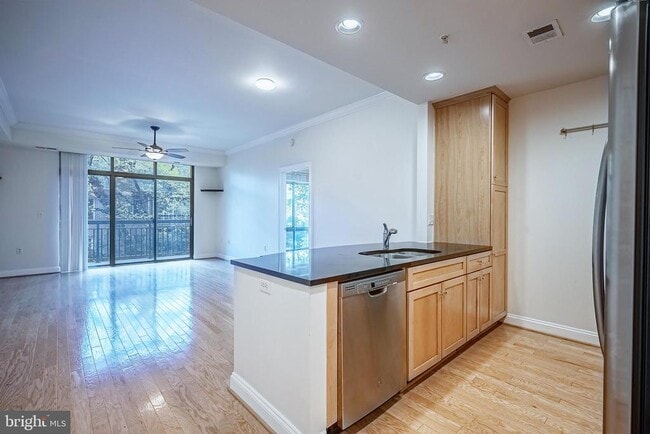 Photo - 3625 10th St N Unit 211