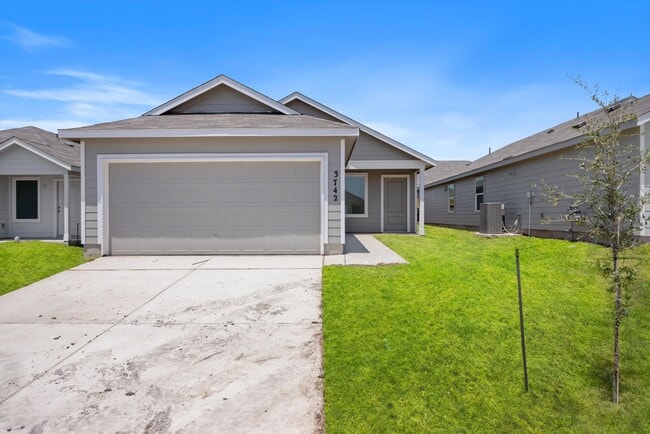 Building Photo - New Build 3 Bedroom 2 Bathroom Home in New...
