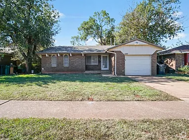 Building Photo - Charming 3-Bedroom, 2-Bathroom Home in Del...