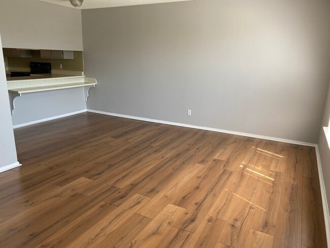 Dining Rm