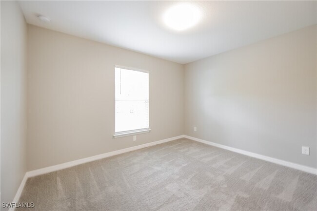 Building Photo - 3317 63rd St W