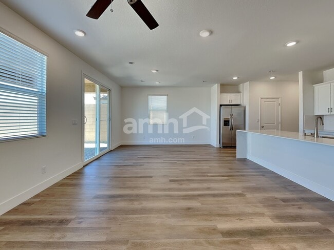 Photo - 11178 Magallanes St