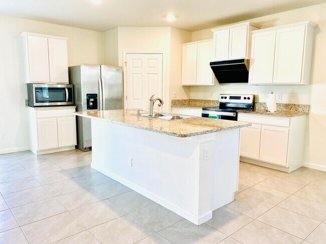 Photo - 9732 Starboard Dr