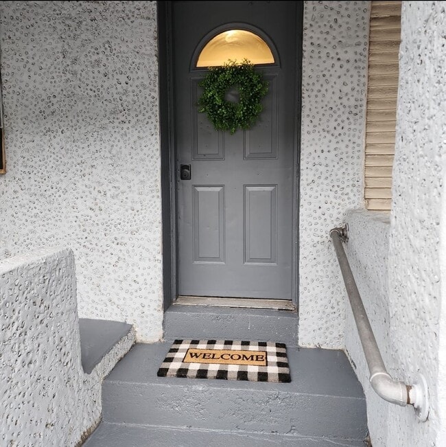 Photo - 312 Centre St