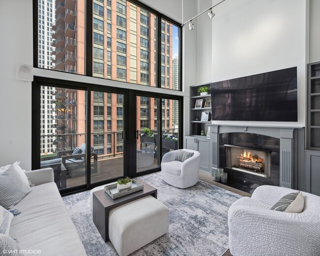 Photo - 616 W Fulton St Unit 708