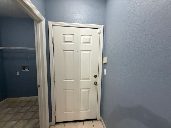 Photo - Newly painted Two Bedroom, Two Bathroom For Rent in New Tampa Unit 219