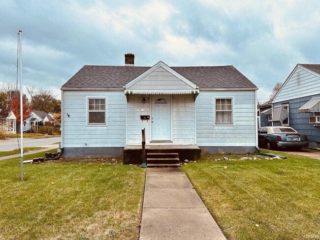 Photo - 2802 Elwood Ave House