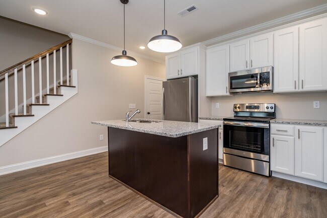 Photo - 105 Marsh Harbor St