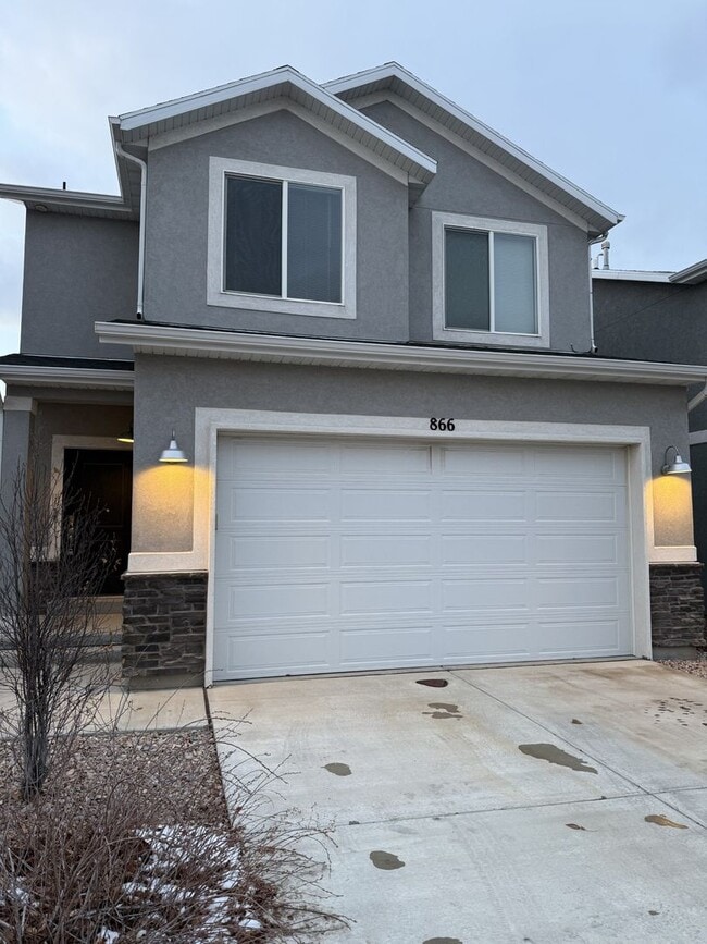 Building Photo - Beautiful Home in Santaquin, UT
