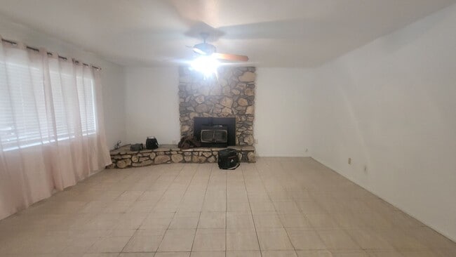 Photo - 1012 Jacober Ave