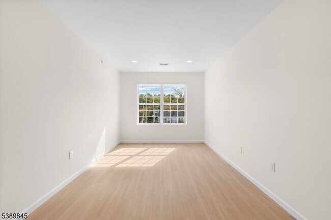 Photo - 70 Ridgedale Ave Unidad 310