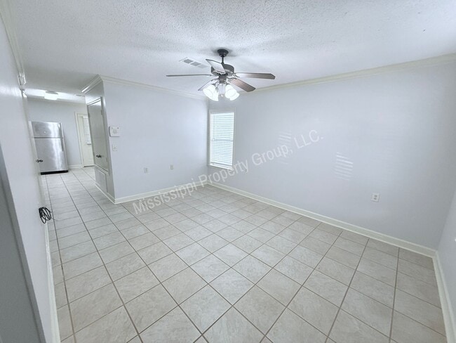 Photo - 2BR/2.5BA FOR RENT