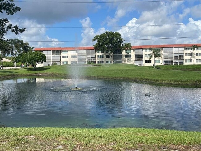 Building Photo - 8962 S Hollybrook Blvd Unit 308 Rental