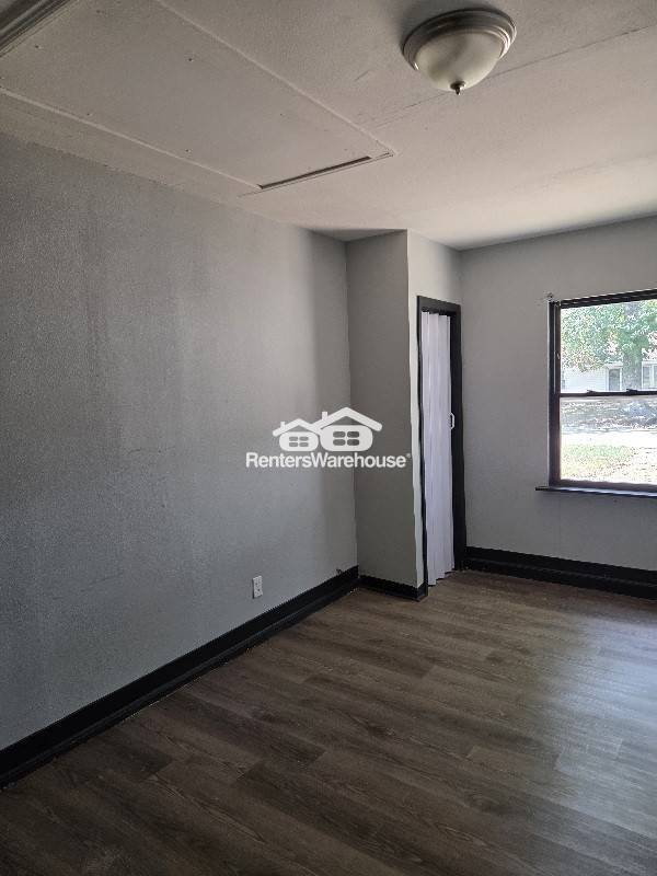 Photo - 9732 Vickie Pl