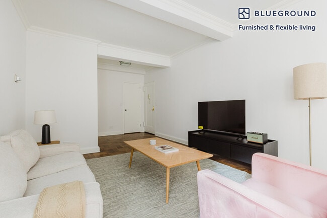 Photo - 300 E 57th St Unidad FL3-ID1715