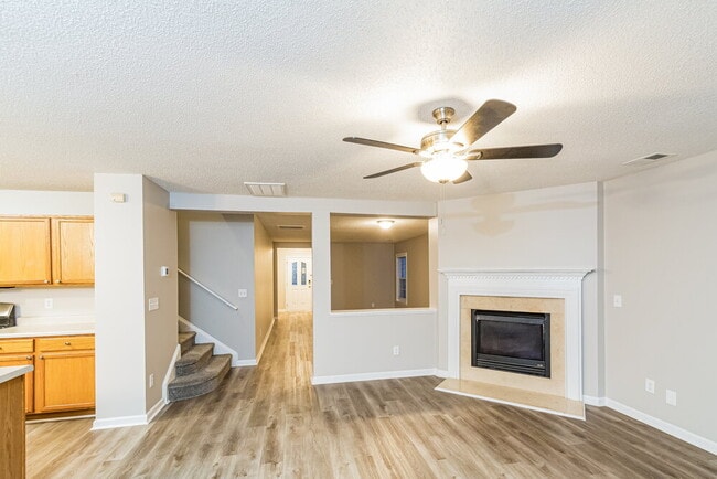 Photo - 6056 Ricker Rd