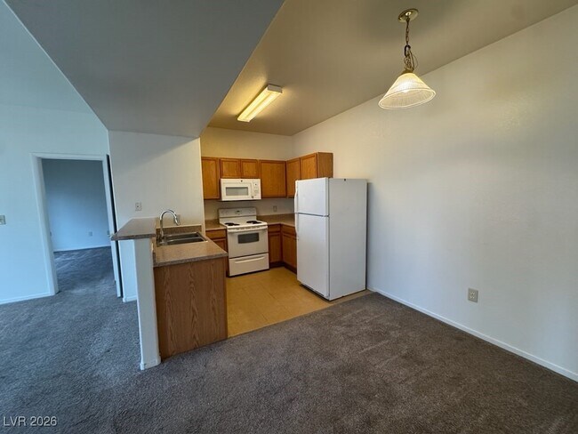 Photo - 2141 Hussium Hills St Unit 204