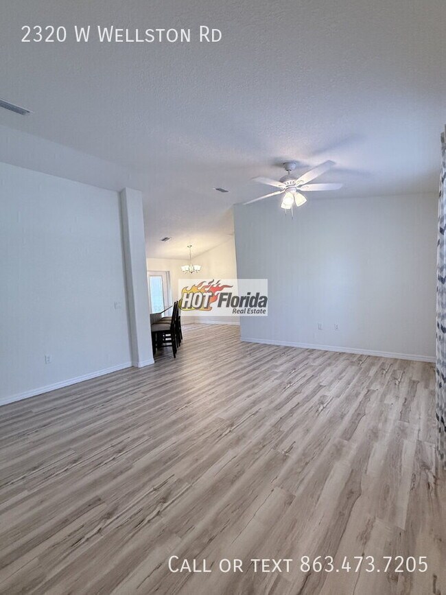 Photo - 2320 W Wellston Rd