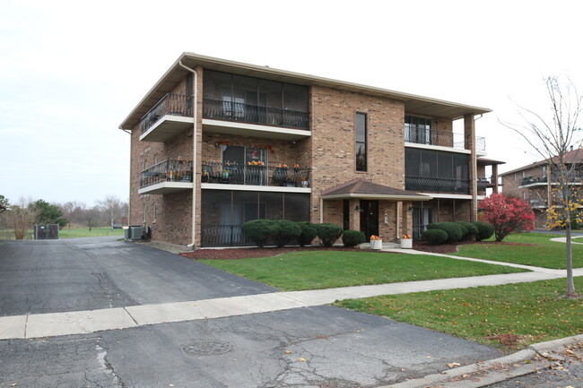 16749 Paxton Ave Unit 3S
