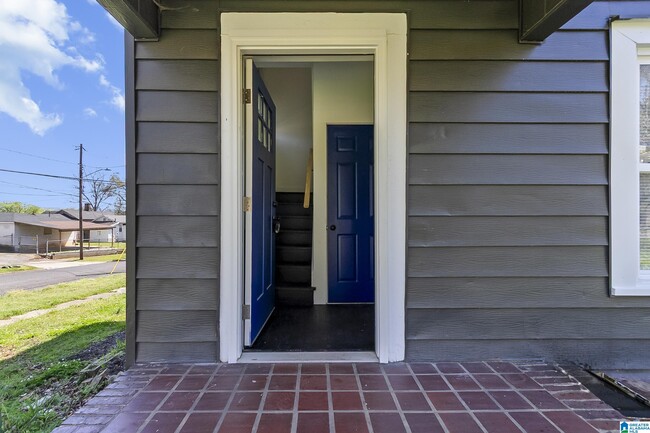 Photo - 1101 7th Ave W