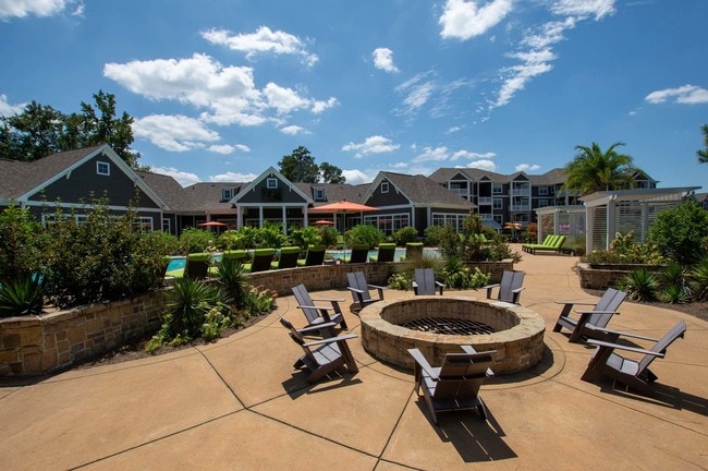 Lakeside Village Apartments For Rent in Midland, GA