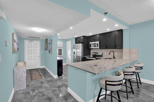 Photo - 4015 W Palm Aire Dr Unit 704