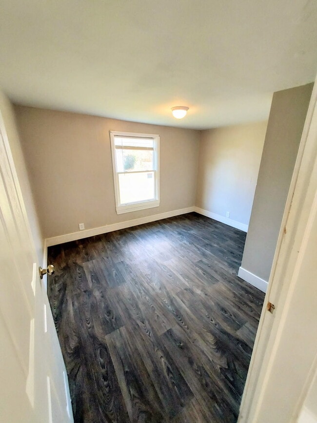 Photo - 1730 Park St