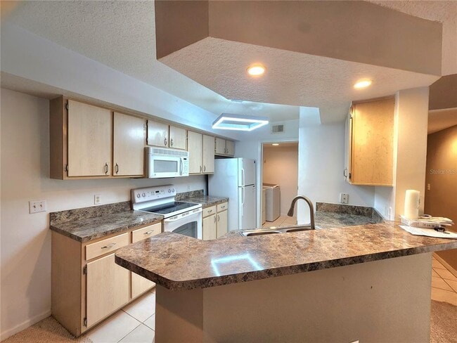 Photo - 712 Crest Pines Dr Unit 334