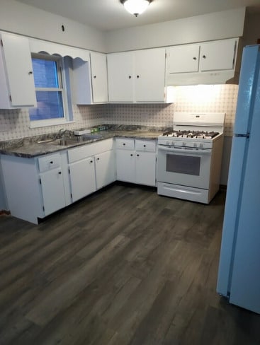 Photo - 8624 Fullerton Ave