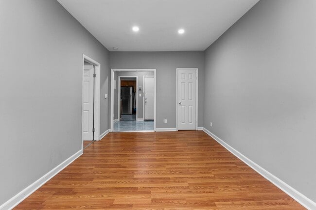 Photo - 248 Clendenny Ave Unit 4