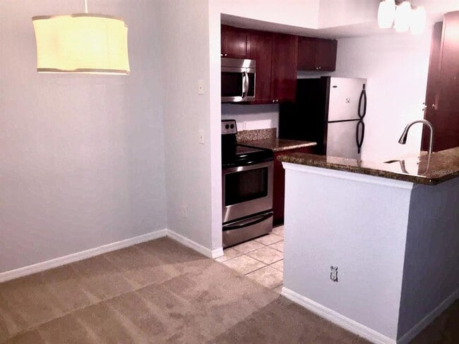 Photo - 5148 Conroy Rd Unit 1221