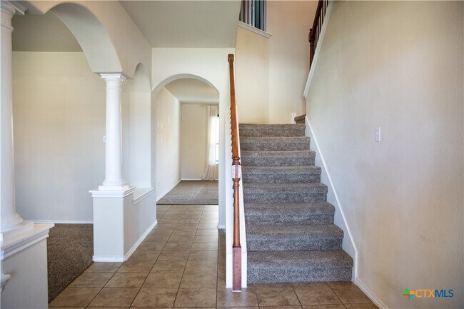 Photo - 6006 Ambrose Cir