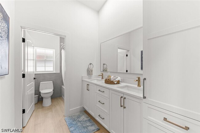 Photo - 575 101st Ave N