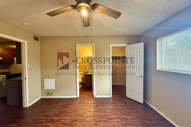 Photo - AVAILABLE! 1 Bed 1 Bath Apartment Near Downtown Tyler!