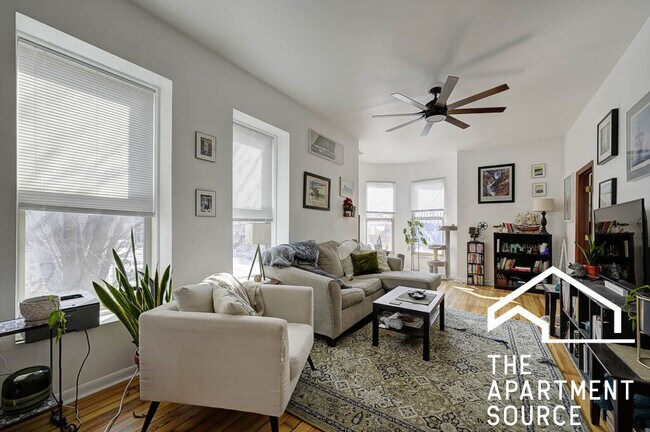 Photo - 2742 W Chicago Ave Unit 2F
