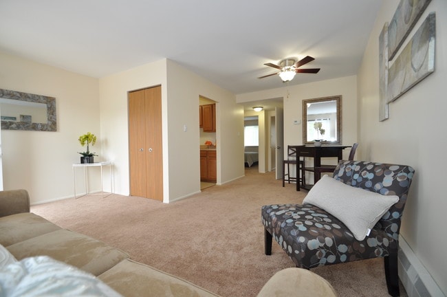 Photo - Newberry Estates