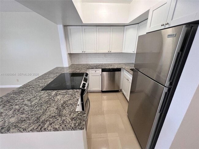 Photo - 1017 SE 22nd Ave Unidad 105