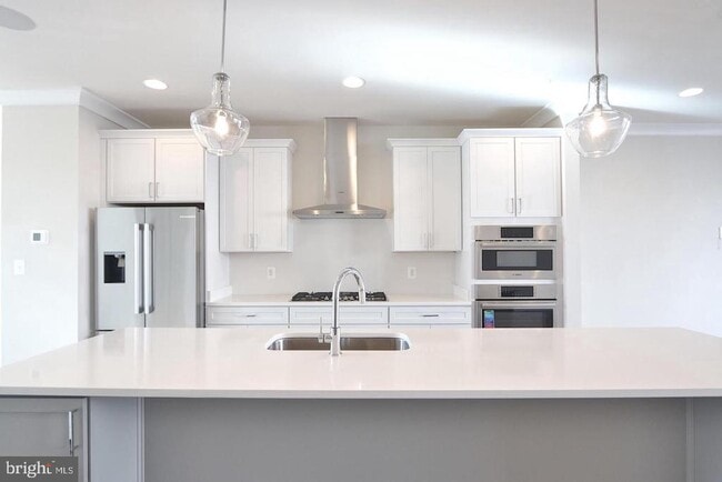 Building Photo - 5266 Ridgeview Retreat Dr