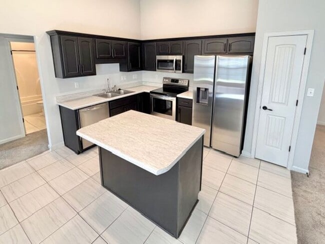 Photo - Now Leasing A 3 Bedroom 2 Bath Home In Southaven Near Central Park.