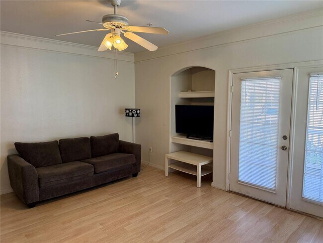 Photo - 3213 Greenwich Village Blvd Unidad 104