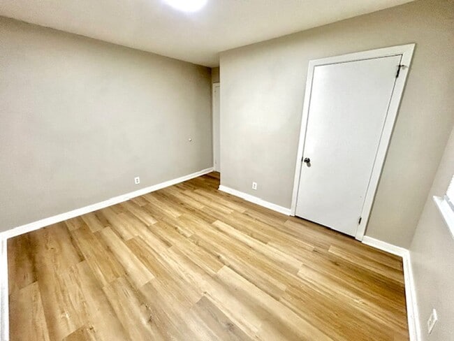 Photo - 2710 Scenic View Dr NW