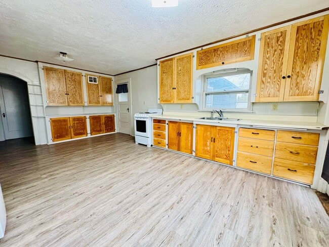 Photo - 3401 Cove Ave