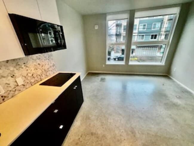 Photo - Phinney Flats