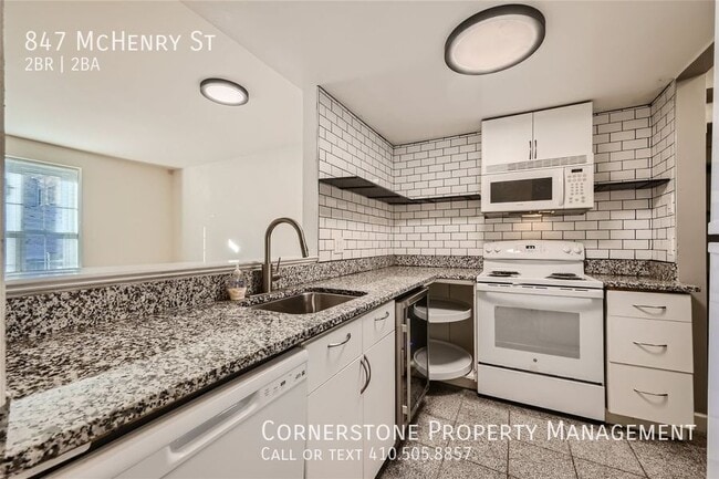 Photo - 847 McHenry St