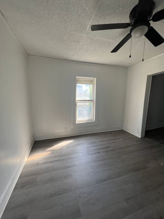 Photo - Remodeled 2 bedroom 1 bathroom home available now!