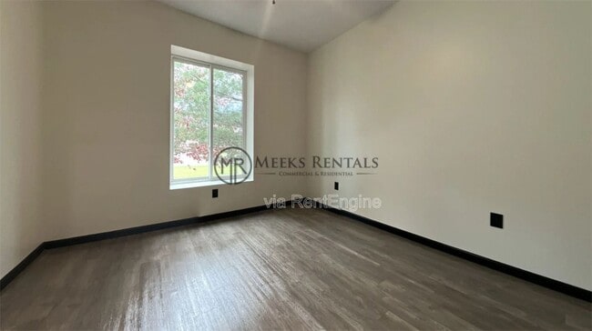 Photo - 408 Leon Sullivan Way Unidad 201