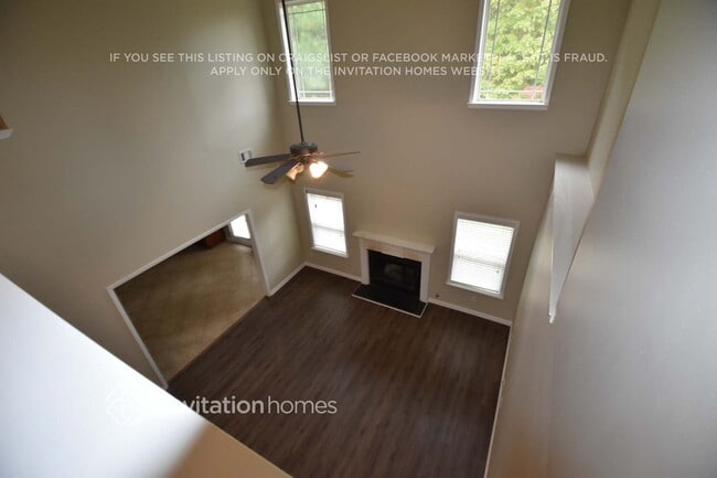 Photo - 888 Potomac Dr