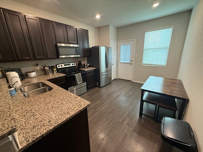 Photo - 10234 Melissa Rnch Blvd